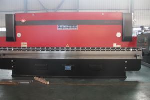 المحور 2 NC لوحة الانحناء آلة 160T6000