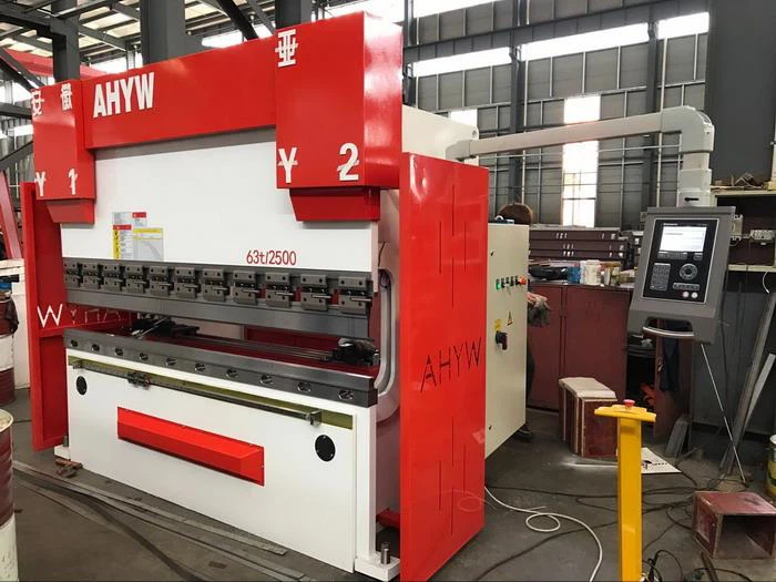 AHYW 3 محور صغير CNC Pressbrakes 8 أقدام