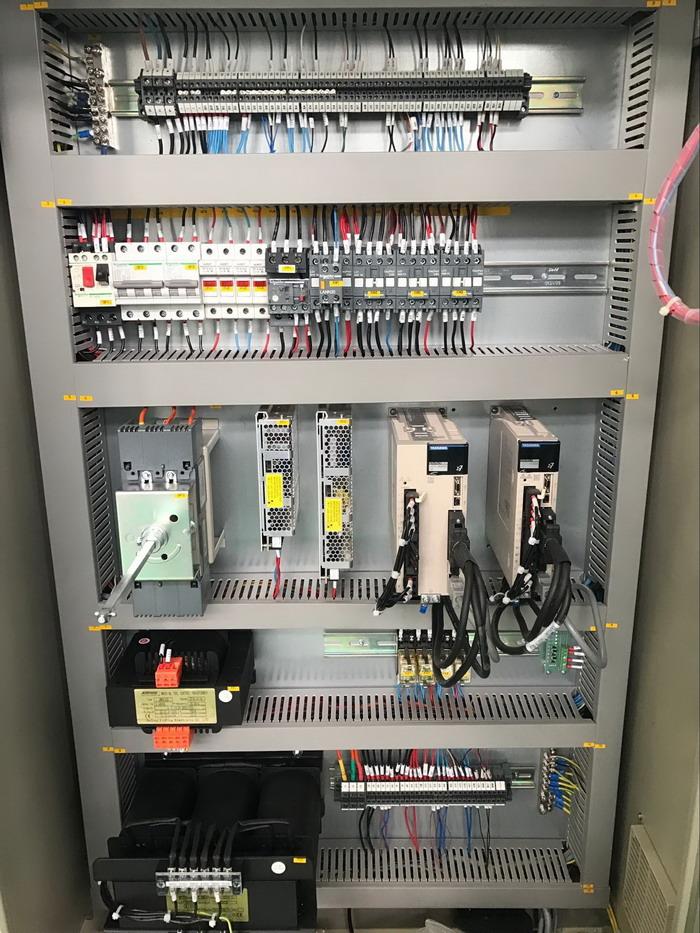 XR Servo driver for 30T mini CNC Pressbrake