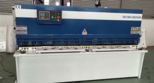 الصين Yawei QC12K 6MM آلة قطع معدنية