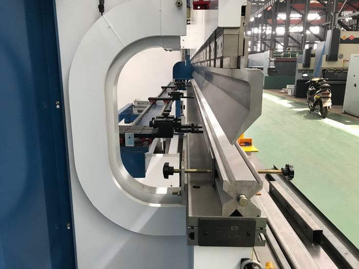 6m special big goose neck punch for bending deeper 6mm thick channel